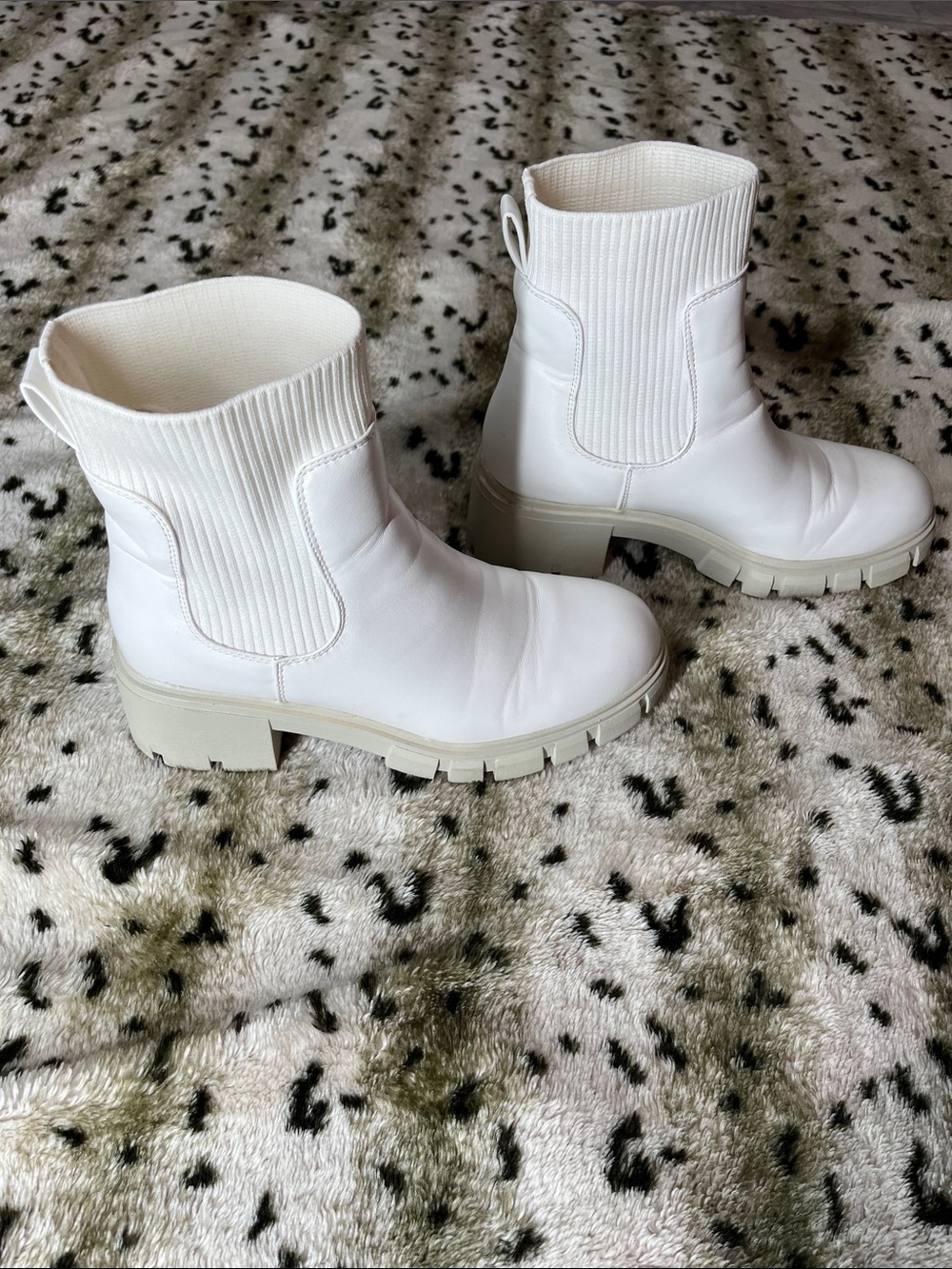 White Rib-Knit Chelsea Booties